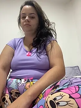 Im Amelia online show from November 2025 10:52:01 AM