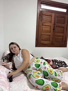 Im Amelia online show from April 2026 11:38:02 AM