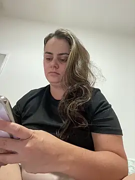 Im Amelia online show from March 2026 09:13:02 PM