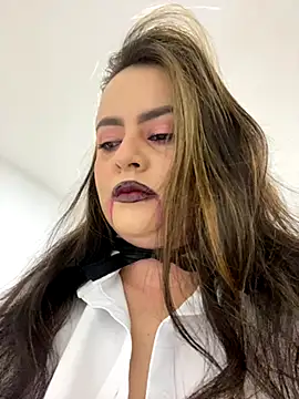 Im Amelia online show from October 2025 10:28:02 PM