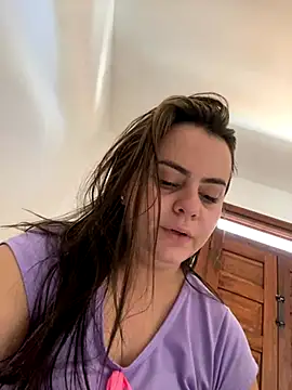 Im Amelia online show from September 2025 02:26:02 PM
