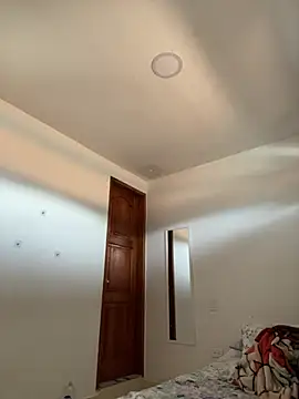 Im Amelia online show from April 2026 01:40:03 PM