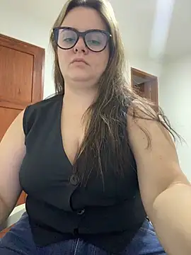 Im Amelia online show from February 2026 11:11:02 PM