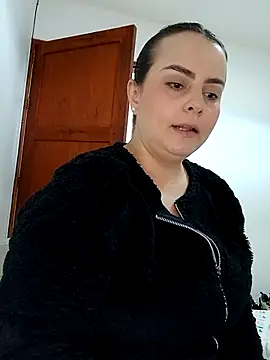 Im Amelia online show from March 2025 04:46:01 PM