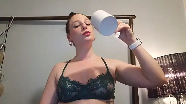 Audrey hotty online show from February 2026 05:05:02 AM