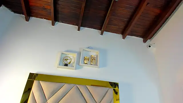 ariana-martins online show from November 2025 03:43:01 AM