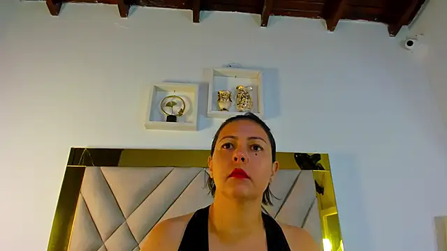 ariana-martins online show from November 2025 03:29:01 AM