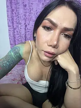 Snapshot of hellendollxxx chatting on February 2026 08:17:02 PM hellendollxxx online show from February 2026 08:17:02 PM