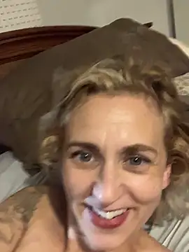 degiggxxx online show from September 2025 12:06:02 AM