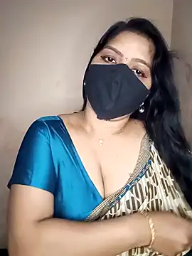 Snapshot of midhly chatting on December 2024 06:20:02 PM midhly online show from December 2024 06:20:02 PM