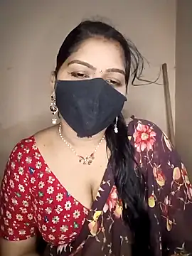 Snapshot of midhly chatting on December 2024 06:55:01 PM midhly online show from December 2024 06:55:01 PM