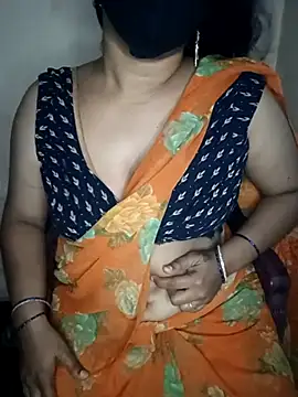 Snapshot of midhly chatting on February 2025 06:57:02 PM midhly online show from February 2025 06:57:02 PM