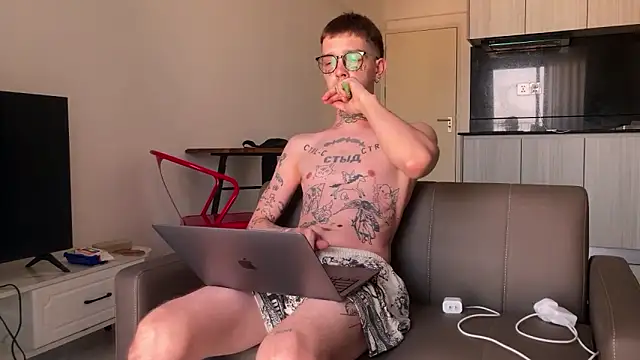 Snapshot of anahori__simon chatting on March 2026 01:24:01 AM anahori simon online show from March 2026 01:24:01 AM