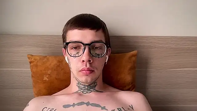 Snapshot of anahori__simon chatting on February 2026 01:06:01 AM anahori simon online show from February 2026 01:06:01 AM