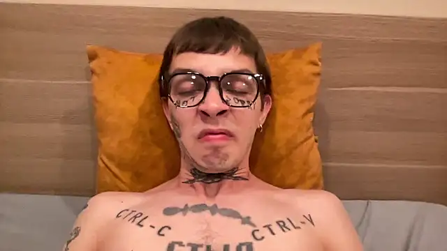 Snapshot of anahori__simon chatting on March 2026 02:06:01 PM anahori simon online show from March 2026 02:06:01 PM