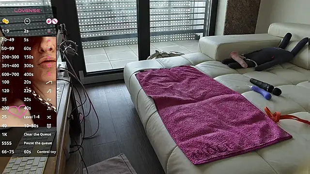 sexyLolia11 online show from May 2026 07:41:01 AM