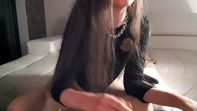 Snapshot of sexyLolia11 chatting on November 2025 11:53:01 PM sexyLolia11 online show from November 2025 11:53:01 PM