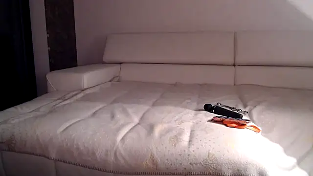 Snapshot of sexyLolia11 chatting on November 2025 12:44:02 AM sexyLolia11 online show from November 2025 12:44:02 AM