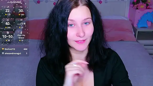 SarahStanley online show from January 2026 05:09:02 PM