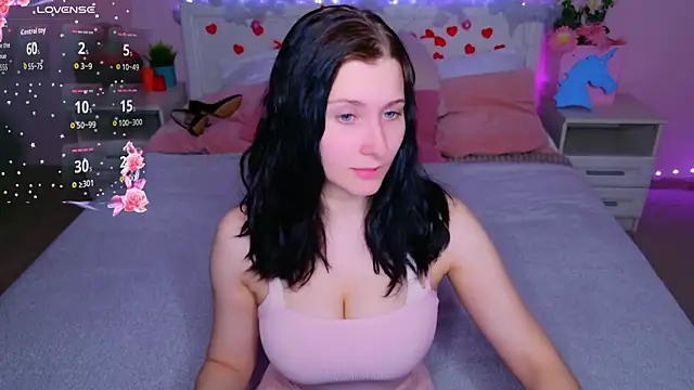 SarahStanley online show from March 2026 04:18:02 PM