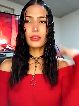 Lanna hott  online show from November 2025 07:39:01 PM