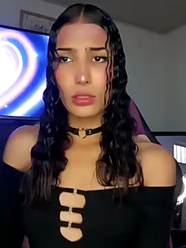 Lanna hott  online show from November 2025 07:07:01 PM