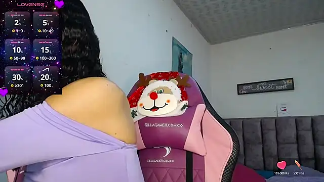 Lanna hott  online show from December 2025 04:39:02 PM