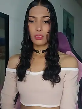 Snapshot of Lanna_hott_ chatting on May 2026 07:36:01 PM Lanna hott online show from May 2026 07:36:01 PM