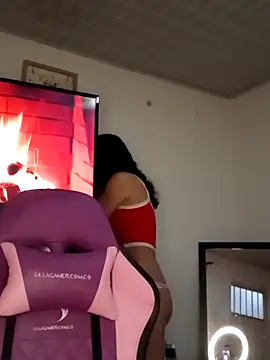 Lanna hott  online show from November 2025 11:25:01 AM