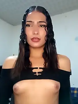 Snapshot of Lanna_hott_ chatting on March 2025 03:52:02 PM Lanna hott  online show from March 2025 03:52:02 PM