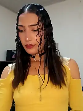 Snapshot of Lanna_hott_ chatting on March 2025 02:51:02 PM Lanna hott  online show from March 2025 02:51:02 PM