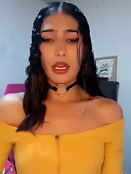 Snapshot of Lanna_hott_ chatting on March 2025 03:25:01 PM Lanna hott  online show from March 2025 03:25:01 PM