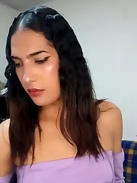Snapshot of Lanna_hott_ chatting on March 2025 07:27:01 PM Lanna hott  online show from March 2025 07:27:01 PM