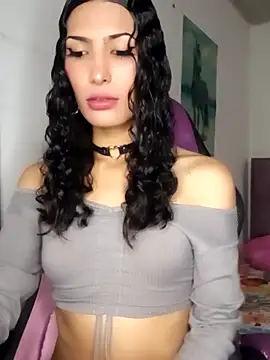 Lanna hott  online show from April 2026 07:42:02 PM