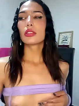 Snapshot of Lanna_hott_ chatting on March 2025 10:33:01 PM Lanna hott  online show from March 2025 10:33:01 PM