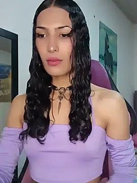 Snapshot of Lanna_hott_ chatting on May 2026 07:09:01 PM Lanna hott online show from May 2026 07:09:01 PM