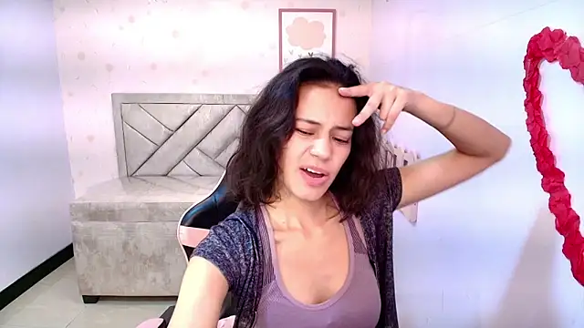 Tyna ch online show from February 2025 07:32:01 PM