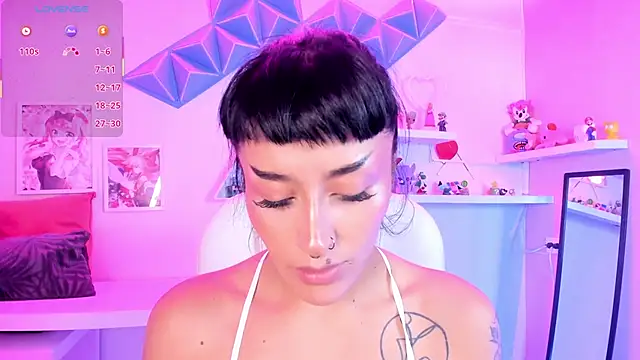 Valkiria ponce online show from April 2026 05:32:02 AM