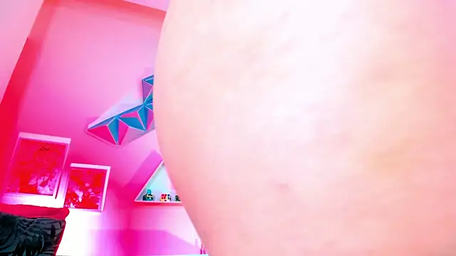 Valkiria ponce online show from December 2025 05:21:02 AM