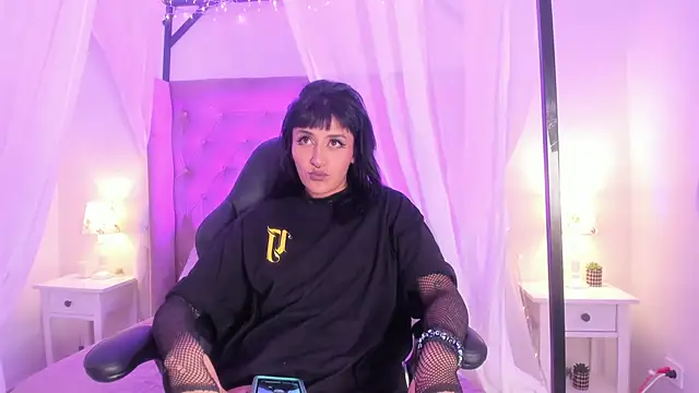 Valkiria ponce online show from November 2025 06:06:01 AM