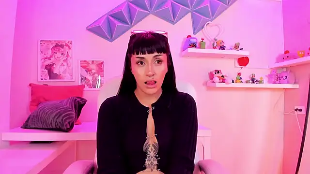 Valkiria ponce online show from April 2026 04:47:02 AM