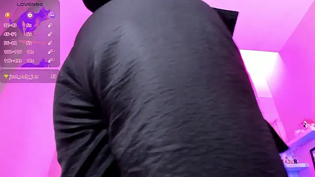 Valkiria ponce online show from February 2026 05:38:01 AM