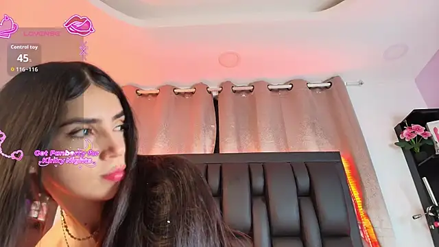 Snapshot of SaraRoy_ chatting on July 2026 12:02:02 AM SaraRoy online show from July 2026 12:02:02 AM