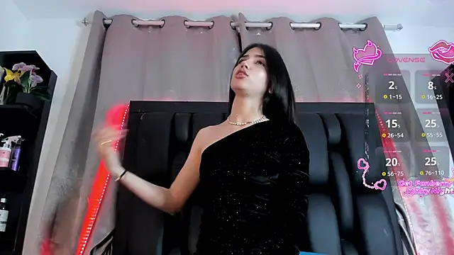 SaraRoy  online show from April 2026 09:41:02 PM