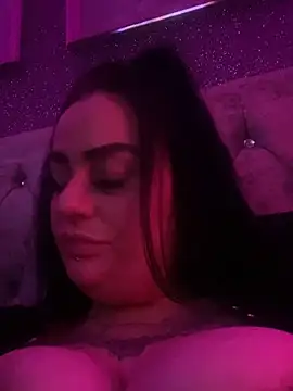 MissEssex online show from January 2025 12:40:02 PM
