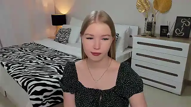 shy  lady online show from February 2025 05:09:01 PM