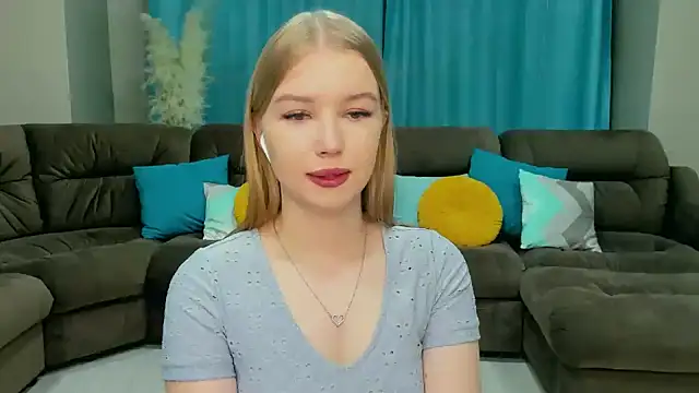 shy  lady online show from February 2025 02:38:01 PM