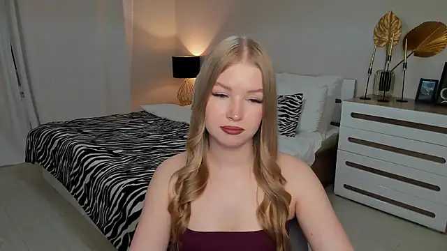 shy  lady online show from May 2026 06:18:01 PM