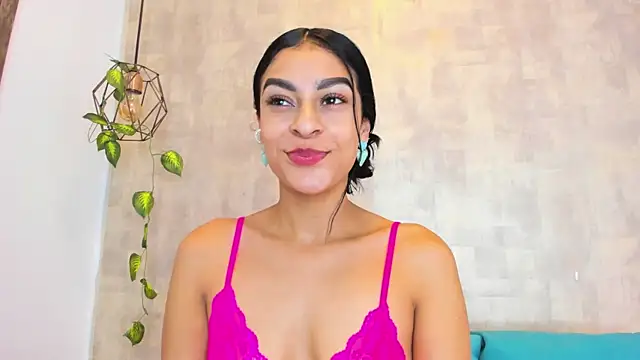 Yasiir 0229 online show from December 2024 08:44:02 PM