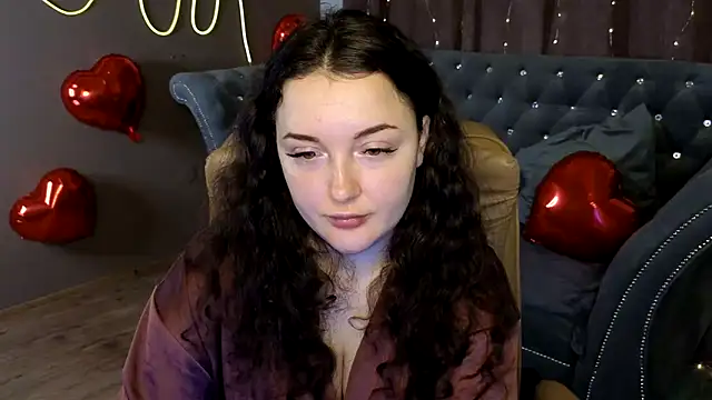GloriNichols online show from February 2025 08:18:02 AM